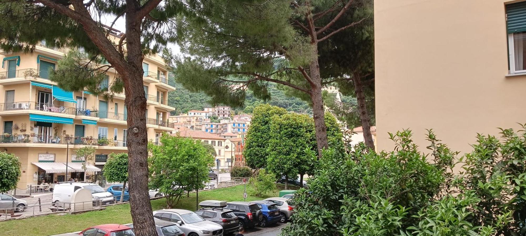 Piccolo Hotel Holiday Center Finale Ligure Zewnętrze zdjęcie
